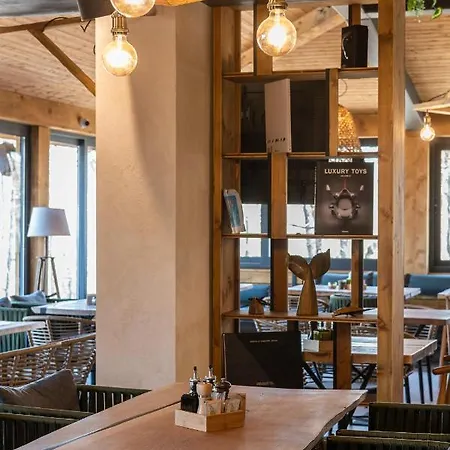 Utopia Forest ブルガス