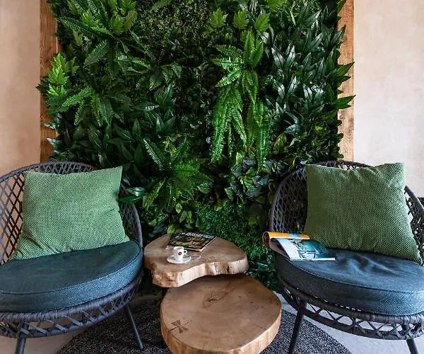 Utopia Forest 酒店 3*