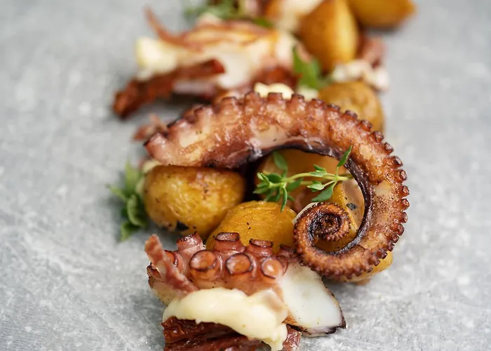 Utopia Forest 酒店 布尔加斯