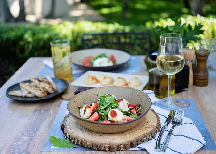 Utopia Forest 酒店 3*