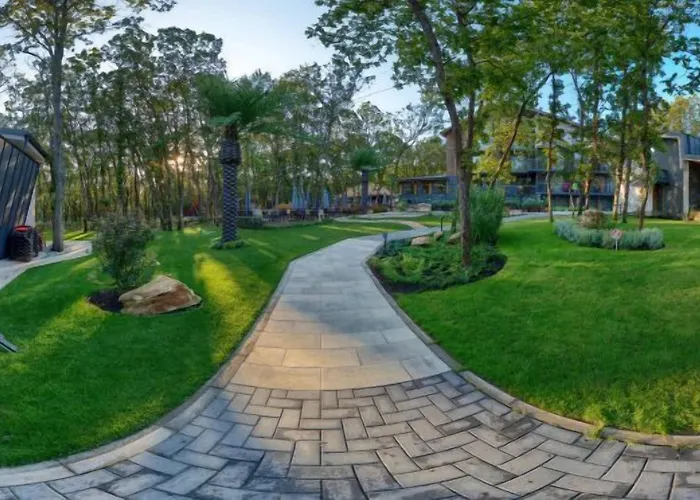 Utopia Forest 3* 布尔加斯